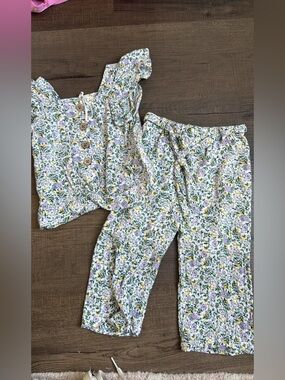 Jessica Simpson Lavender Floral Two-Piece Pajama Set with Yellow & Green Accents